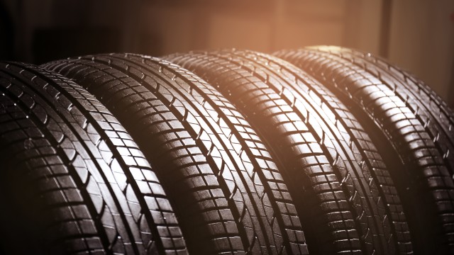 Tyre changing Tyre changing